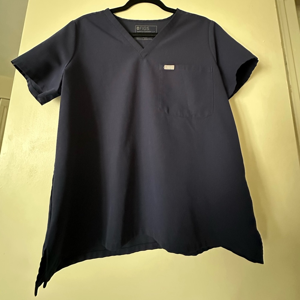 Large Catarina One-Pocket Scrub Top™